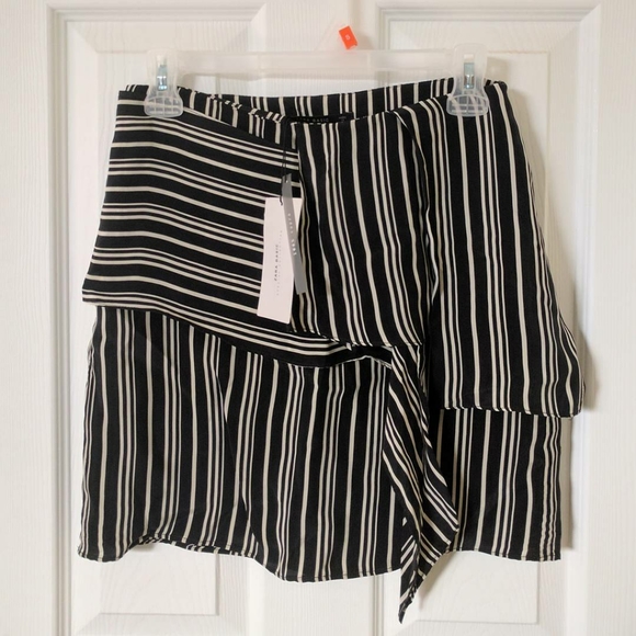 Forever 21 Striped Skirt - Picture 1 of 2